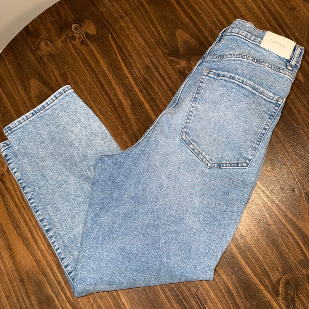 Express Mom Jean Super High Rise - Picture 4 of 7